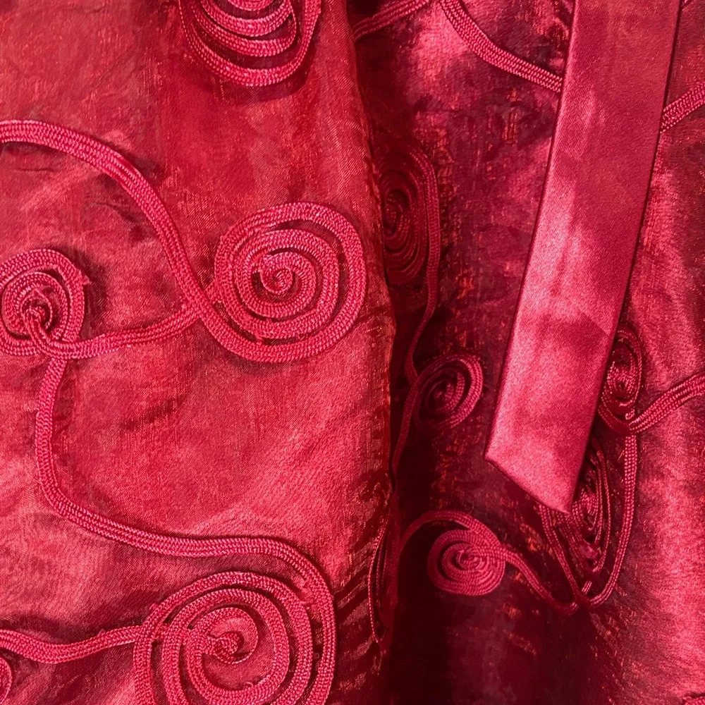 Jona Michelle Elegant Burgundy Swirl Dress - Picture 2 of 4